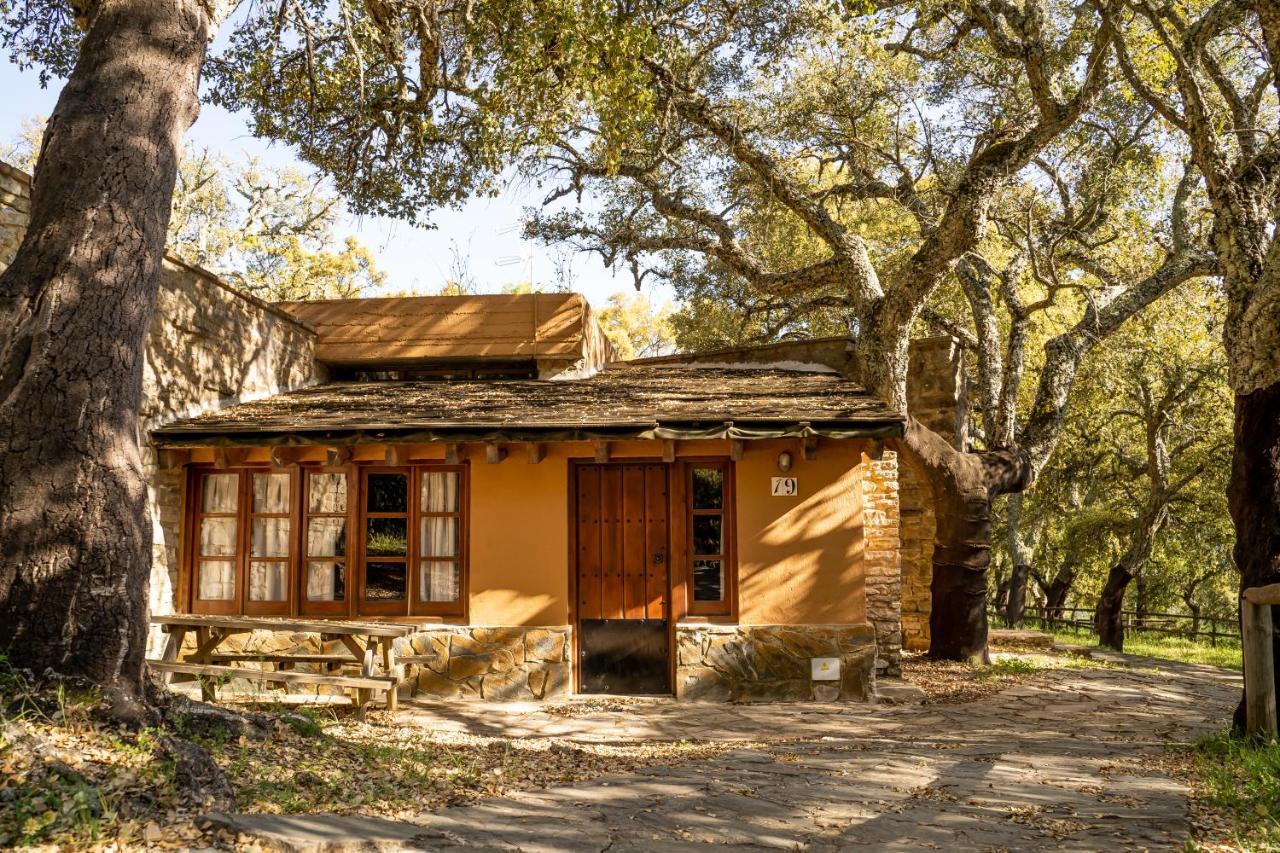 Albergue Inturjoven Cortes De La Frontera Esterno foto