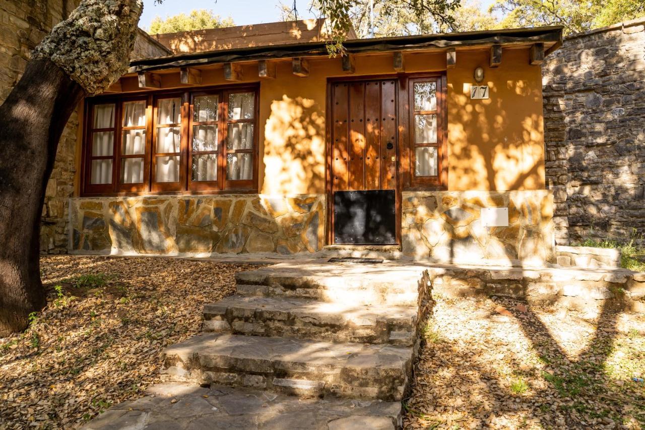 Albergue Inturjoven Cortes De La Frontera Esterno foto