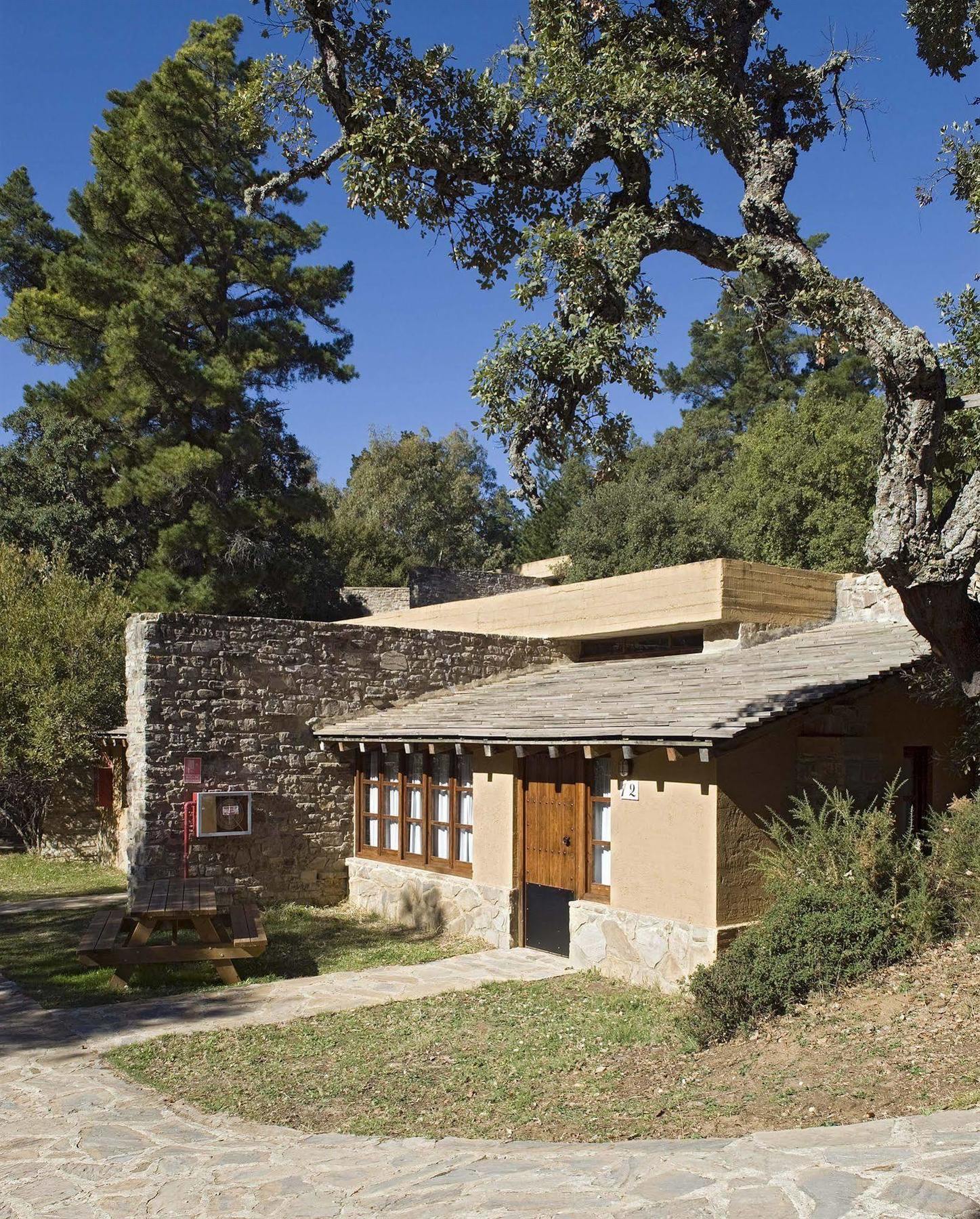 Albergue Inturjoven Cortes De La Frontera Esterno foto